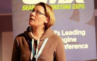 Stephanie Ludermann im Interview beim SEO Sistrix Sparhandy Stammtisch Köln
